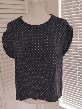 Theory Navy Polka Dot Short Sleeve Blouse